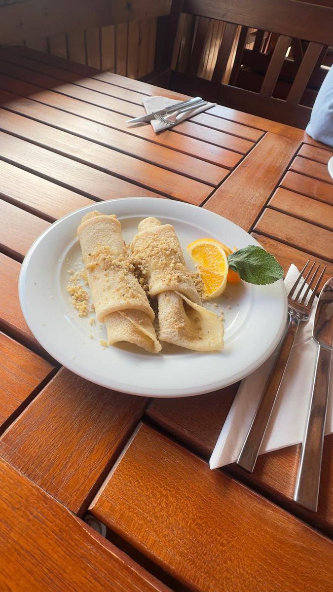 Clătite cu Miere și Nucă